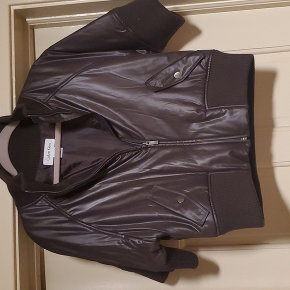 Cropped Bomber Jacket - Picture 2 of 4